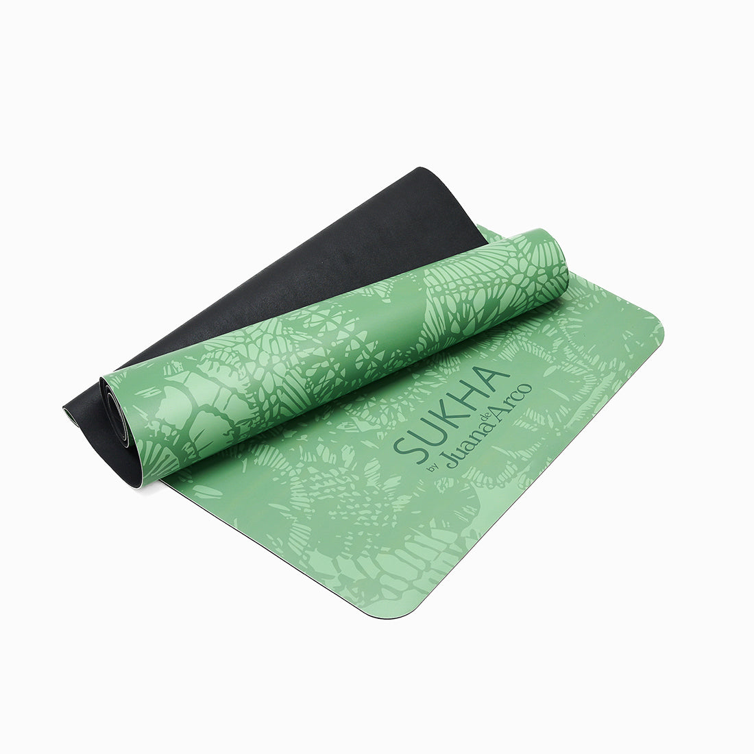 Set de mat y portamat Juana de Arco de Sukha Argentina en verde, con diseño decorativo y textura visible.
