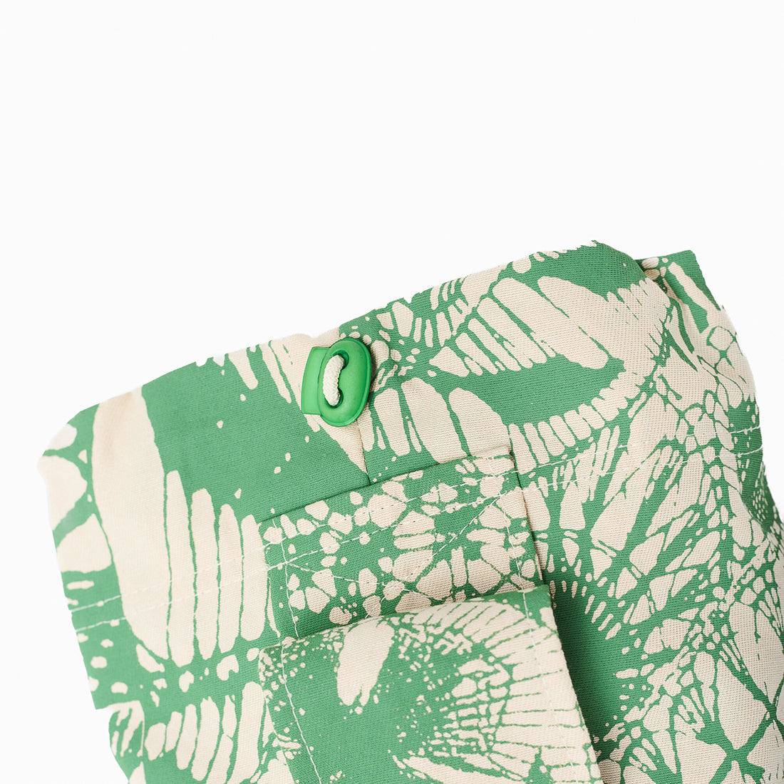 Porta mat Juana de Arco de Sukha Argentina en color verde, con diseño elegante y detalles artesanales.