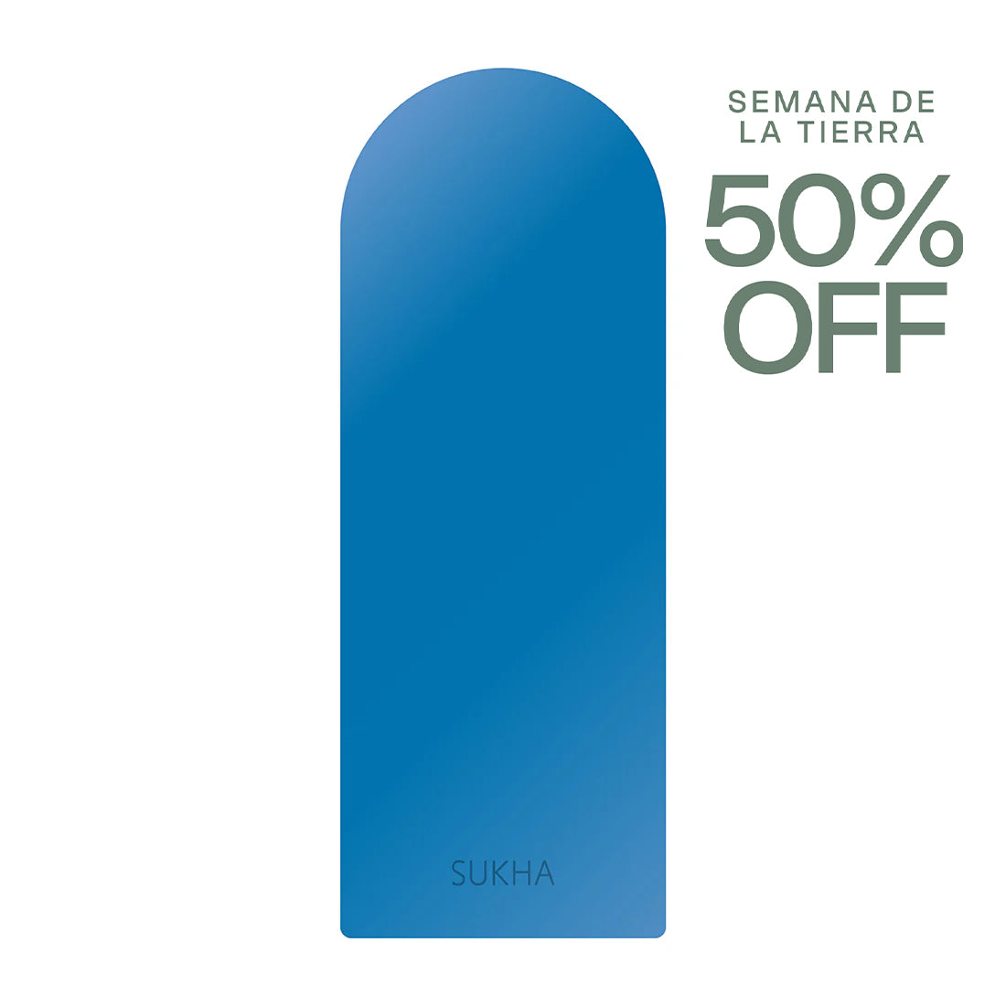 Estera de yoga Superior Curve de Sukha Argentina en color azul, ideal para prácticas de yoga y ejercicios en tierra.