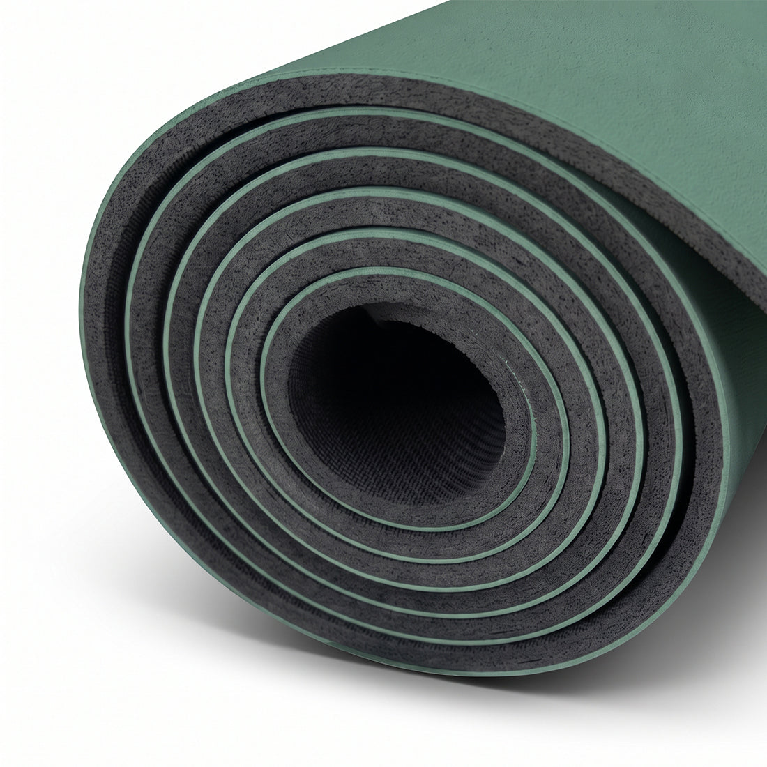 Estera de yoga superior con puntos verdes de 5 mm de grosor de Sukha Argentina, visible en la imagen en color verde.