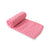 Toalla de yoga antideslizante rosa de Sukha Argentina, perfecta para practicar en colchonetas y mantener la estabilidad.