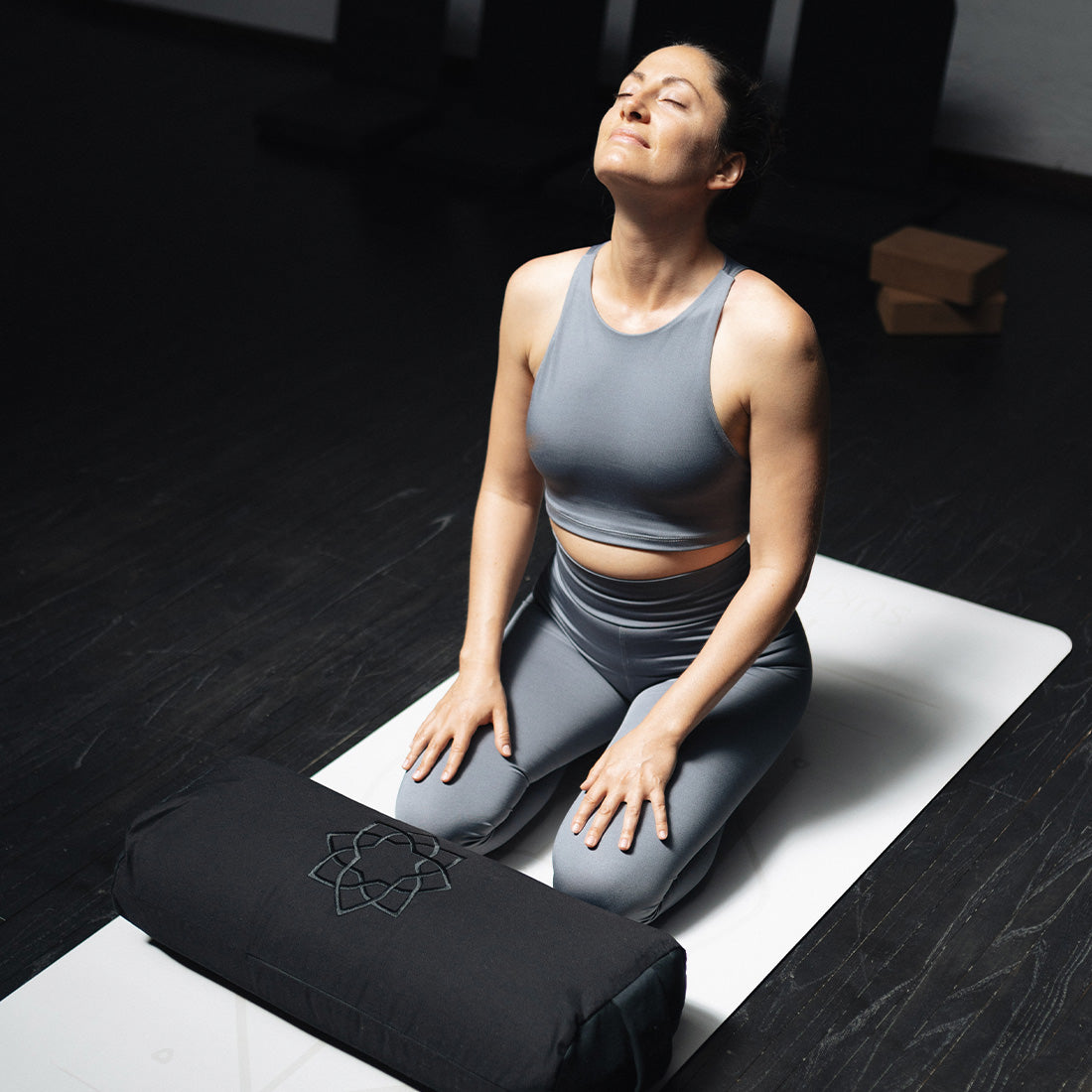 Bolster Rectangular All Black